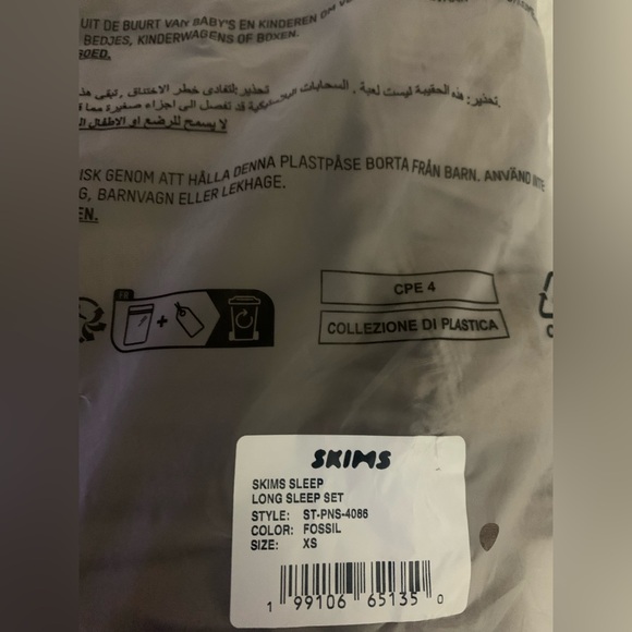 SKIMS**RARE** Long Sleeve Sleep Set-FOSSIL-XS-BNWT - Picture 8 of 9